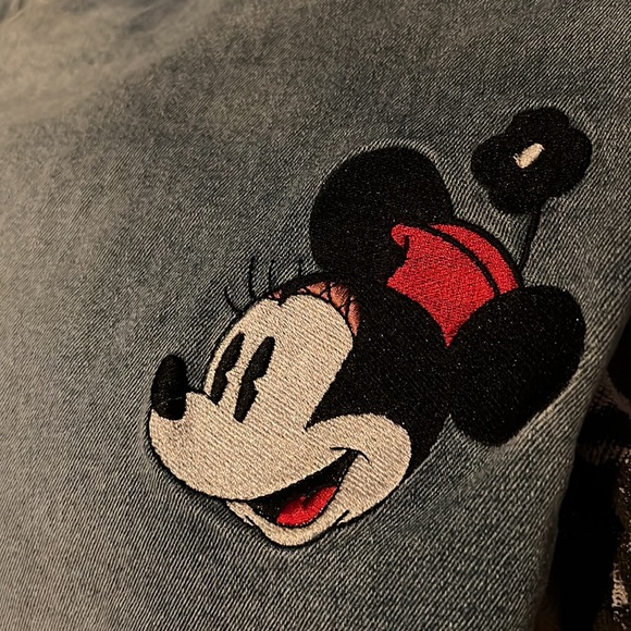 Plus Size Disney Mickey & Minnie Mouse Jeans. 👖Size 20. Very Cute for the Curvy - Picture 5 of 9